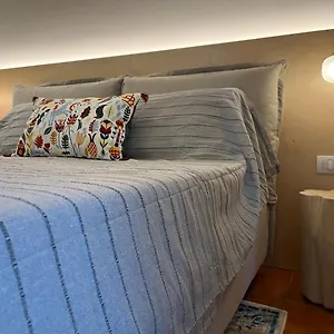 Casa vacanze Acquamarina Luxury House, Aci Castello