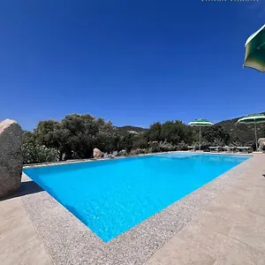 https://tanca-taroni-agriturismo-bed-breakfast.in-sardinia.net